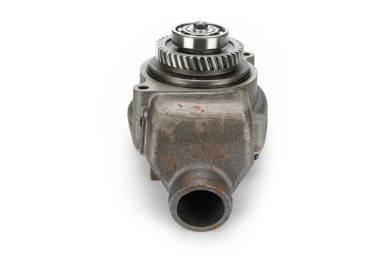 Iron Engine Water Pump 2P0662 for  E215 E225 E235 D4D D5B D6C D7F D7G 920 930 950 941 951 955 Engine 3304 3306 D330C D333C
